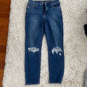 american eagle mom jeans